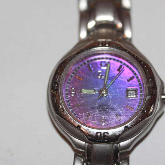 BUM Equipment Ladies Quartz Watch Pink/Purple Face Stainless Steel New Battery - Picture 2 of 5